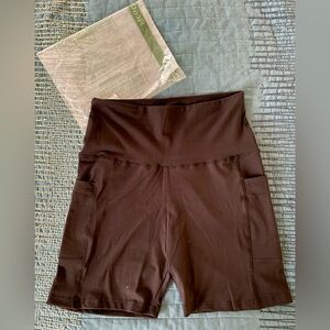 Brand 🆕 black workout shorts 🖤